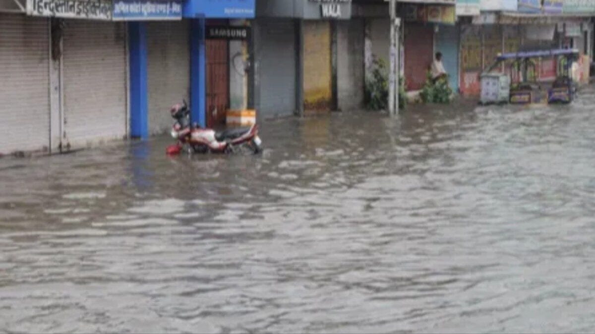 Sikar rain flooding