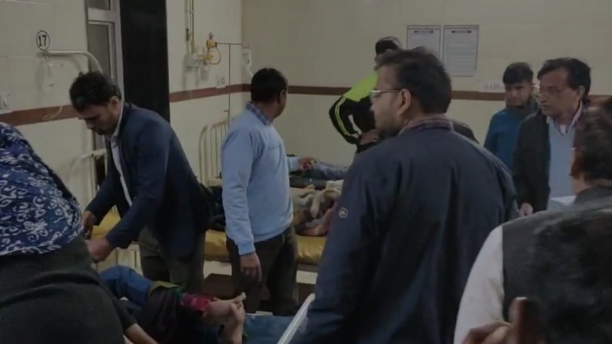 Sikar Gas Leak Causes Panic and Hospitalization