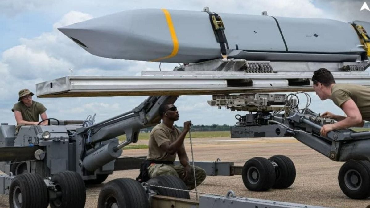 Powerful American Missile Attack