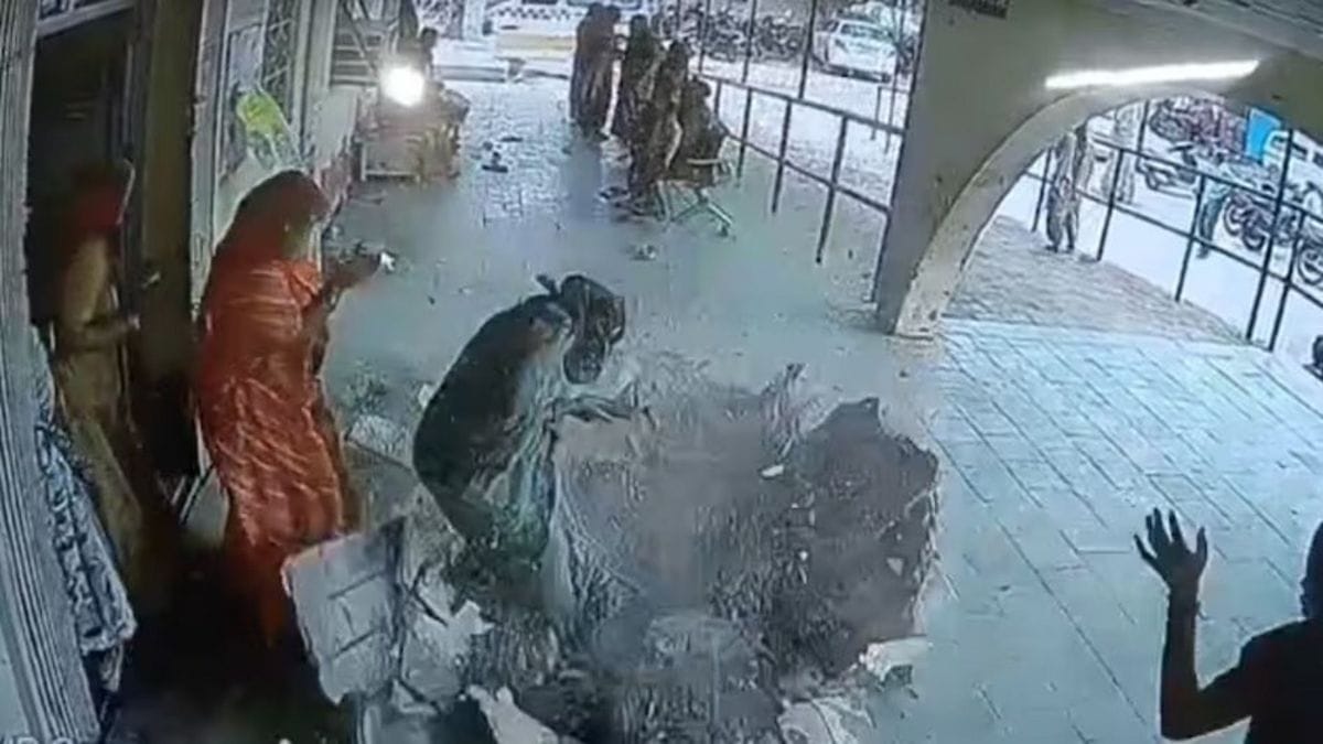 churu hospital roof collapse