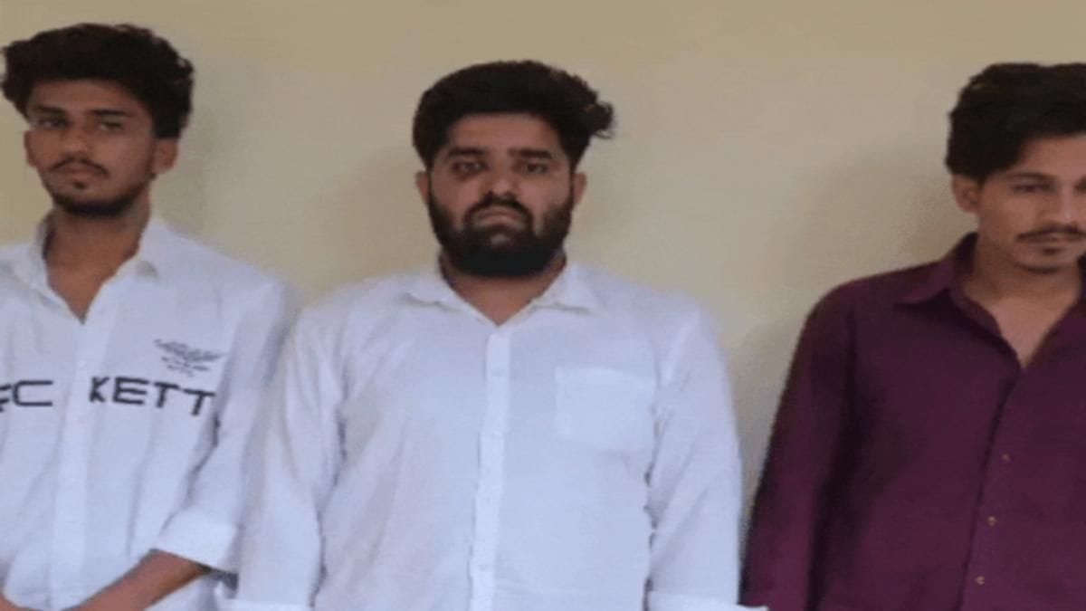 sikar police arrest thieves